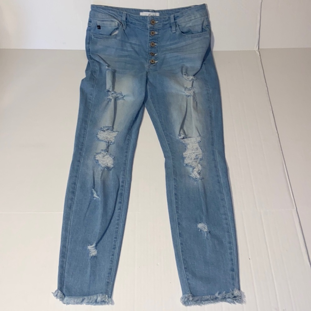 KanCan Button Fly High Waist Size Waist 32” Distressed Denim Cropped Blue Jeans